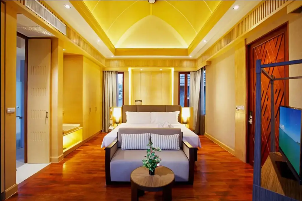 Такуа Па: Graceland Khaolak Beach Resort