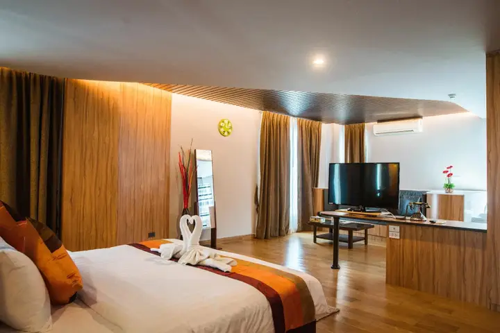 Кхонкэн: Mantra Varee Hotel
