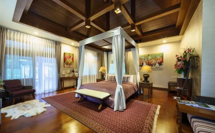 Лампхун: Khum Nakorn Villa