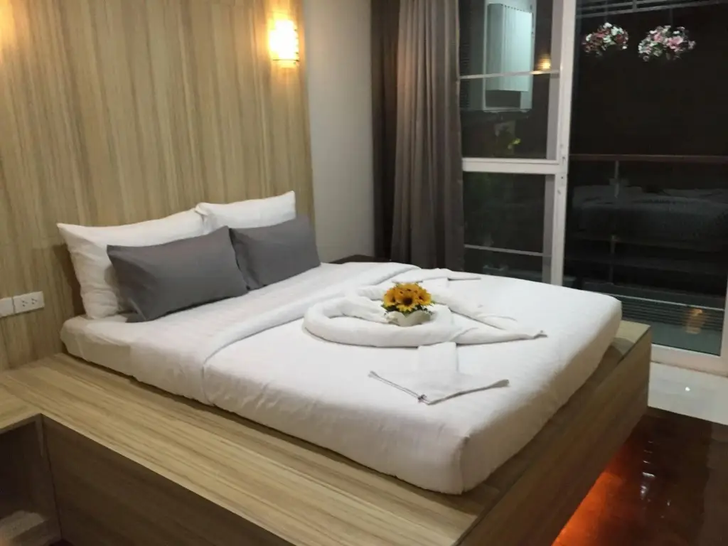 Бангкок: D-Box Hostel
