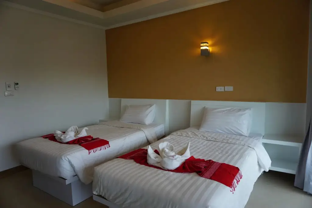 Пуа: Green Hill Resort