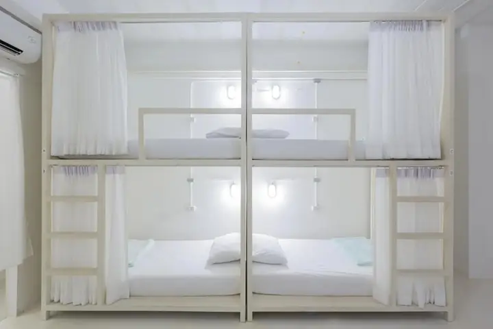 Муанг: Hao Hostel Phuket