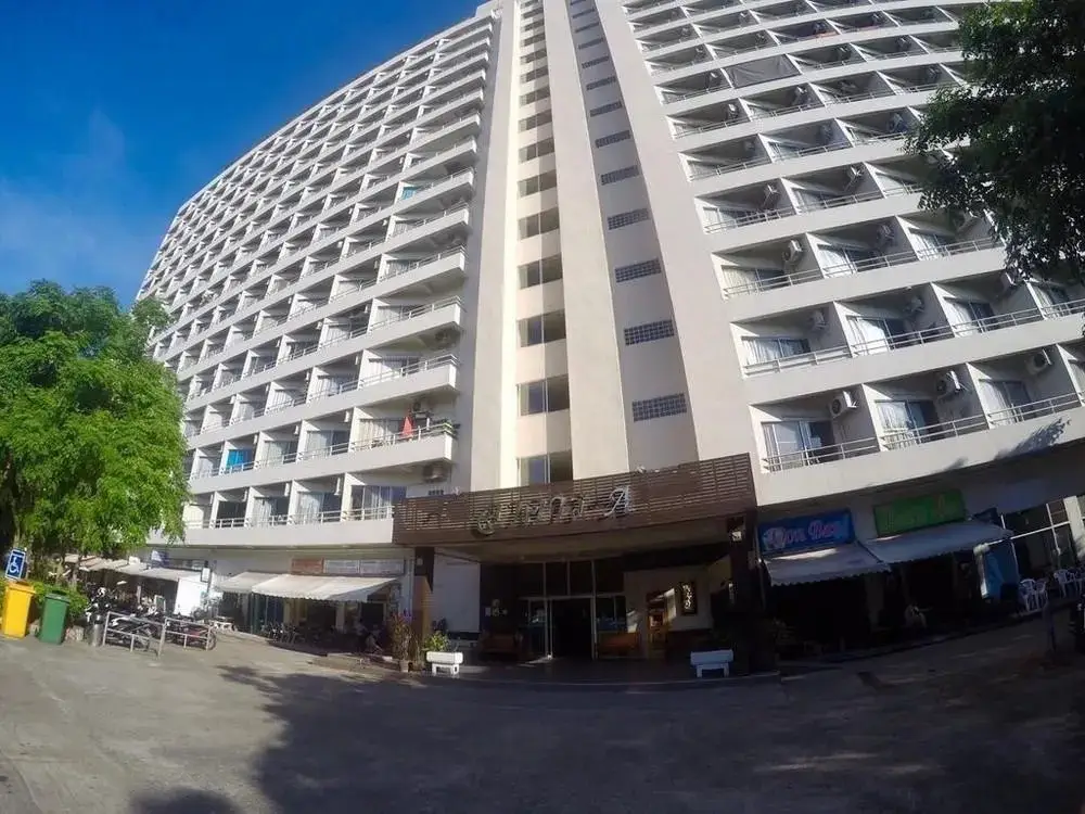 Jomtien View Talay Studio Apartments — фото 1
