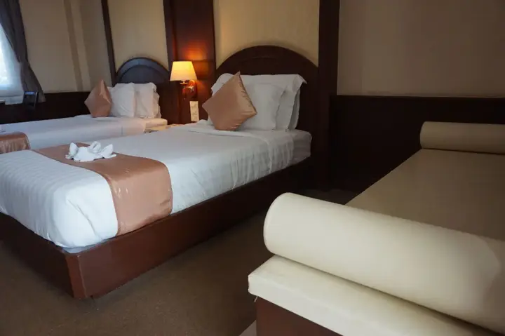 Удонтхани: The Lion King Hotel