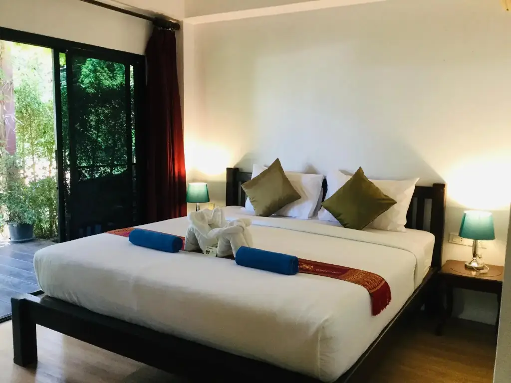 Фаном: Montania Lifestyle Hotel