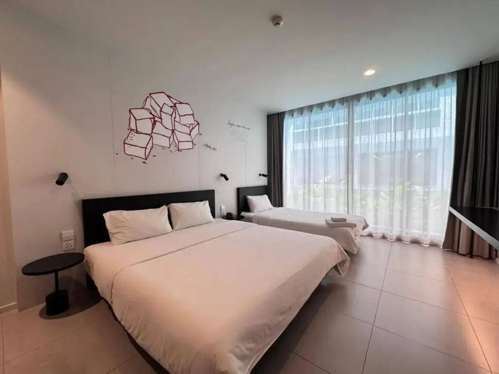 Бангкок: CHERN Bangkok