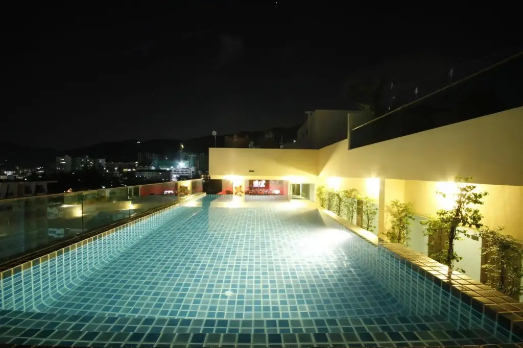 Hemingways Silk Hotel — фото 1