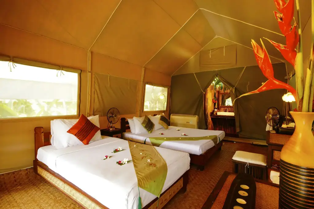 Сай Йок: Hintok River Camp at Hellfire Pass