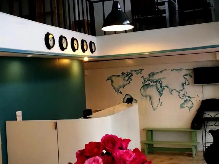 Бангкок: Ploy Hostel