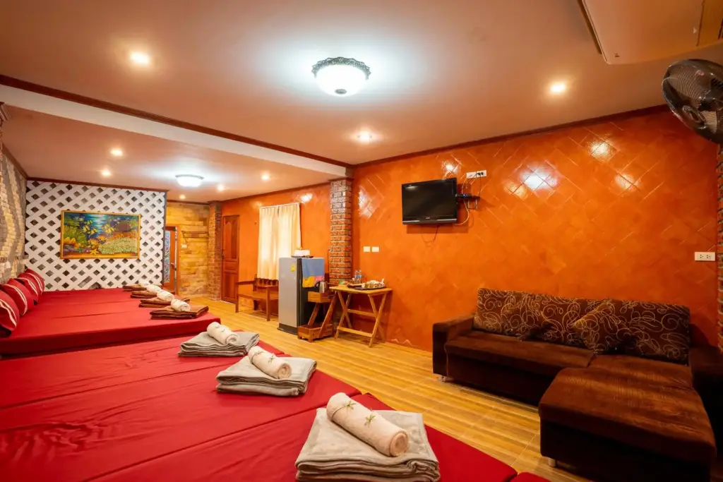 Краби: Phumthadarommanee Resort