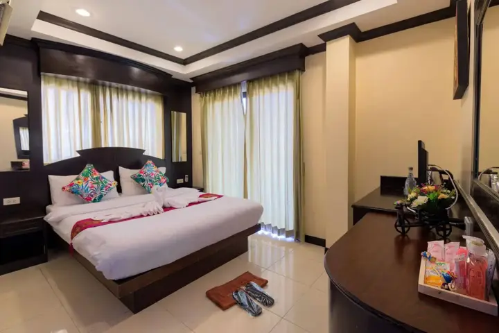 Пхукет: Phuket Paradise Hotel