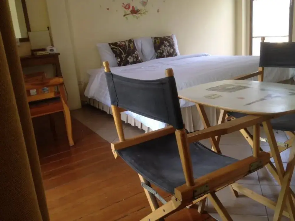 Дамноен Садуак: Baan Thai Damnoen Canal House