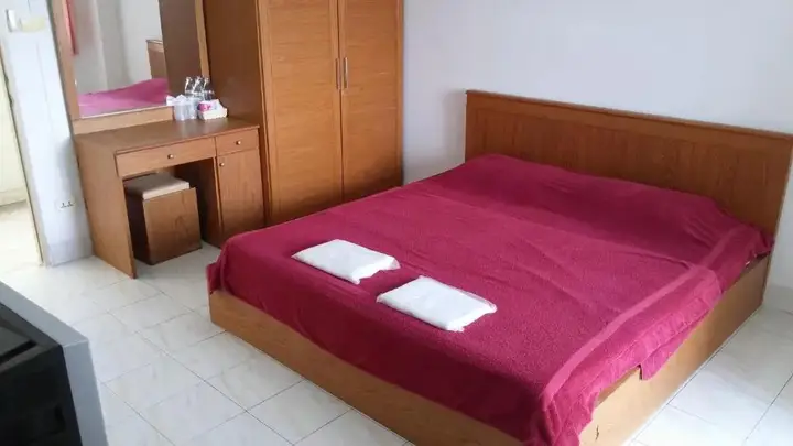 Бангкок: Thana Place Charunsanithwong