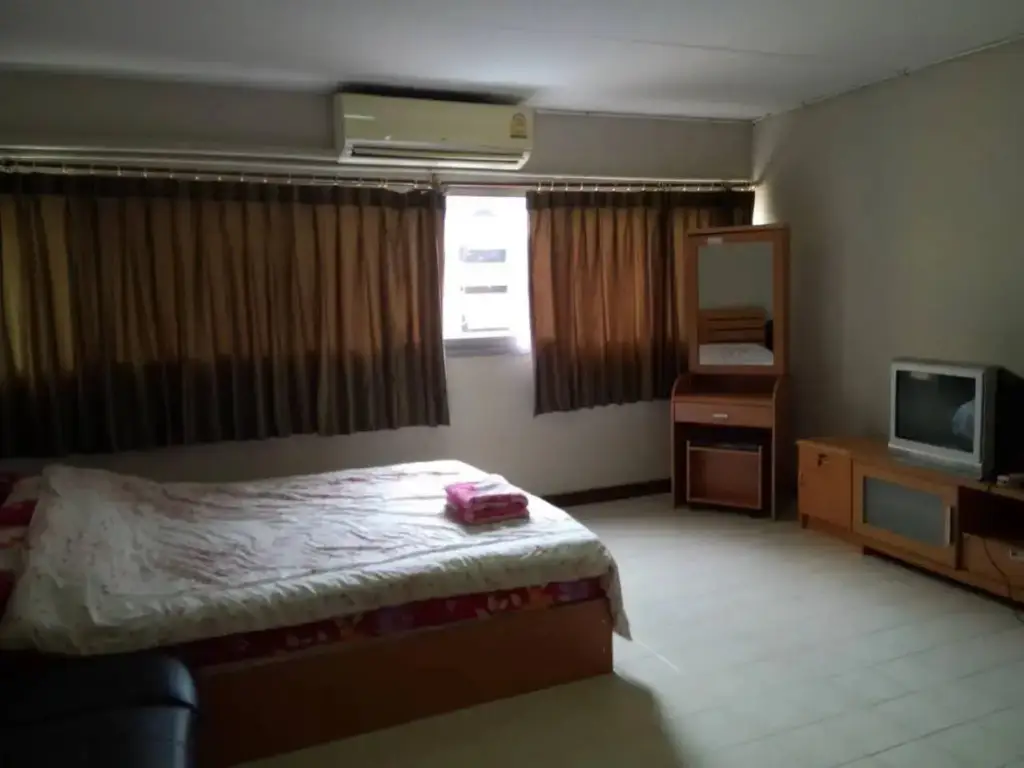 Паккрет: Muangthong Condo