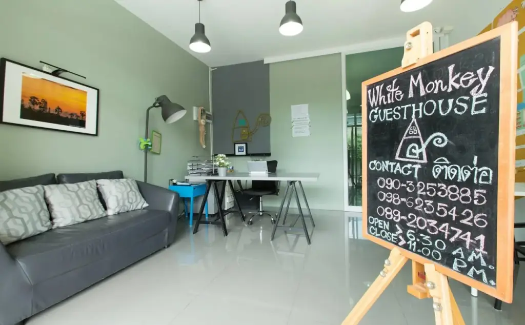 Пхетчхабури: White Monkey Guesthouse