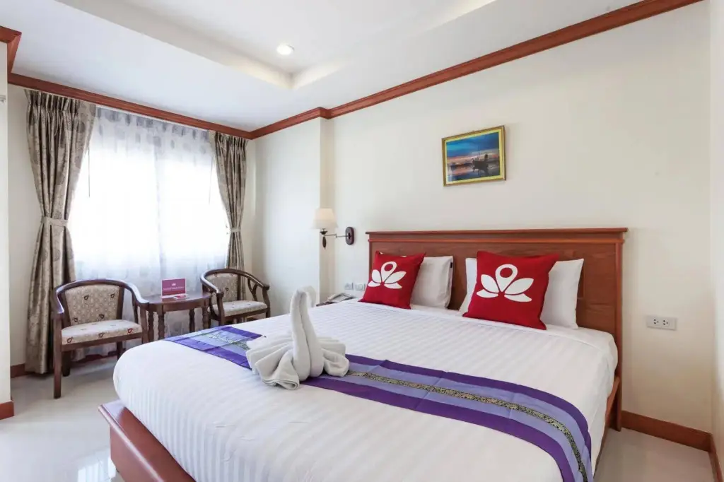 Пхукет: ZEN Rooms Chaofa Nok