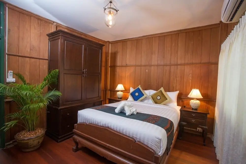 Самуи: Baan Khun Nang Colonial Residence