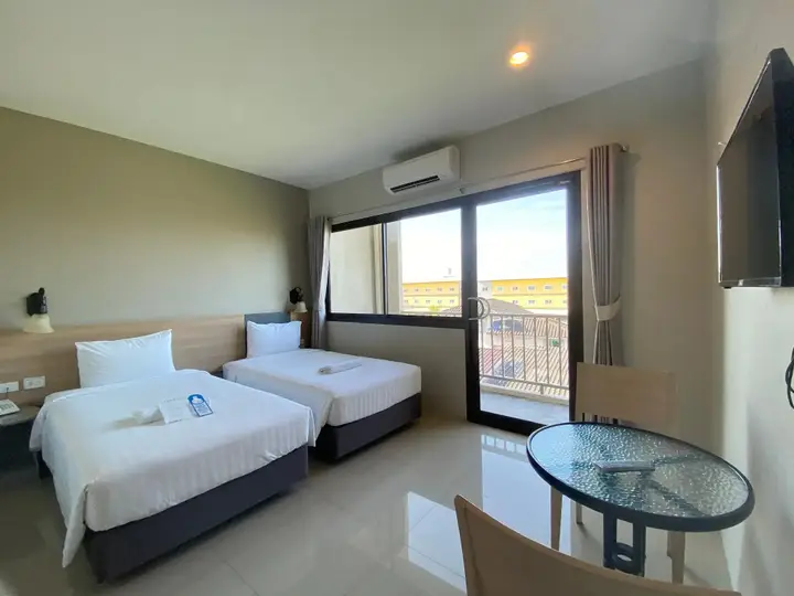 Прачуапкхирикхан: Prachuap Beach Hotel