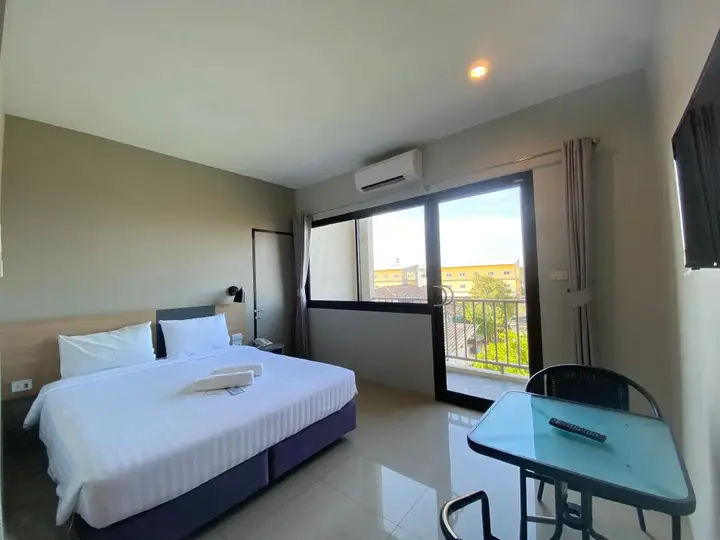 Прачуапкхирикхан: Prachuap Beach Hotel