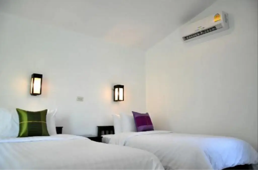 Паи: Family House at Pai