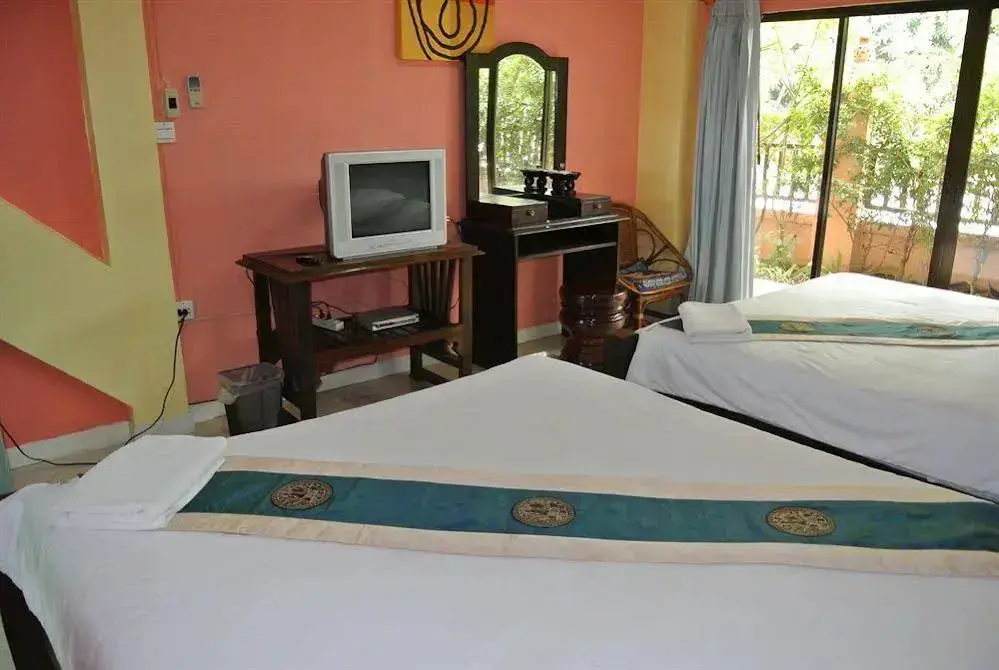 Чаам: Baan Sang Chan Hotel
