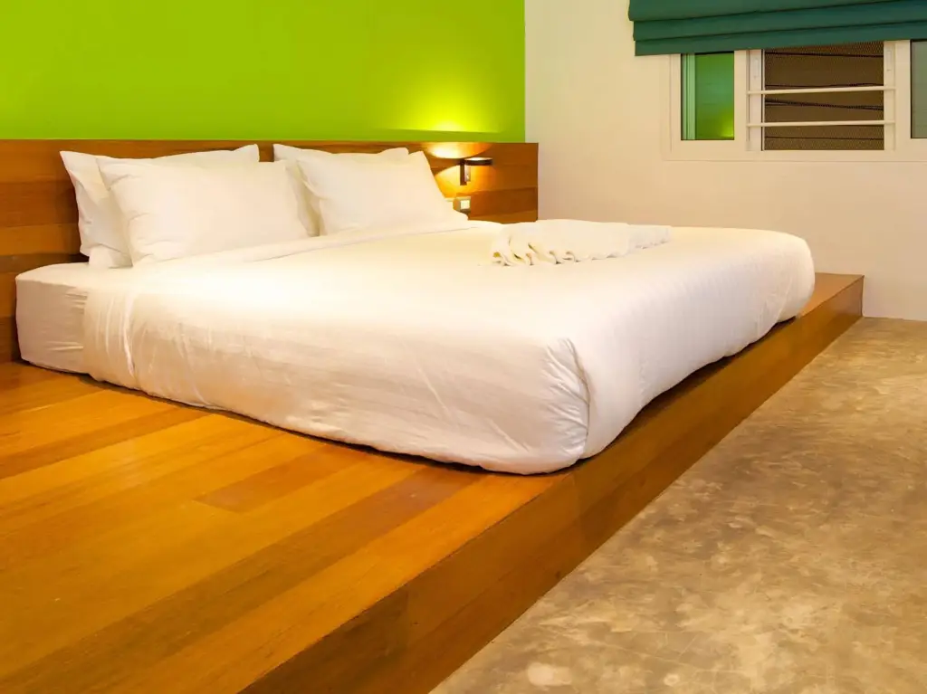 Остров Тау: Mint Hotel