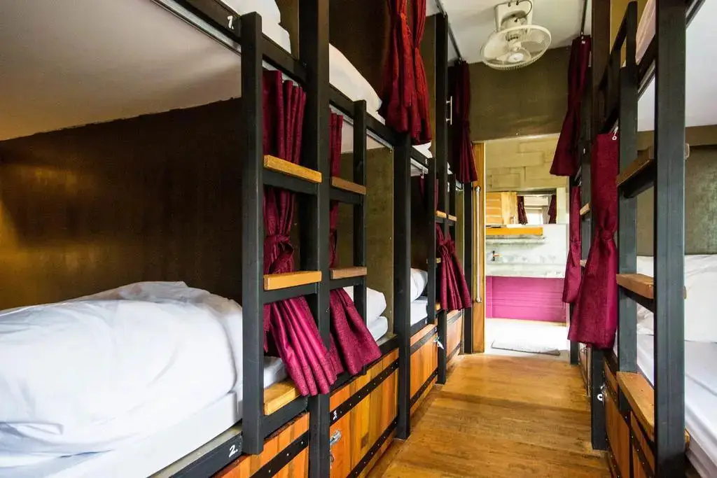 Краби: Slumber Party Hostel