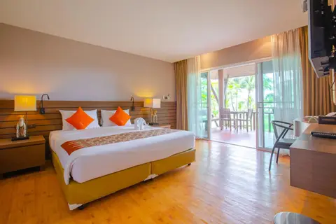 C&N Kho Khao Beach Resort (SHA Plus+) — фото 1