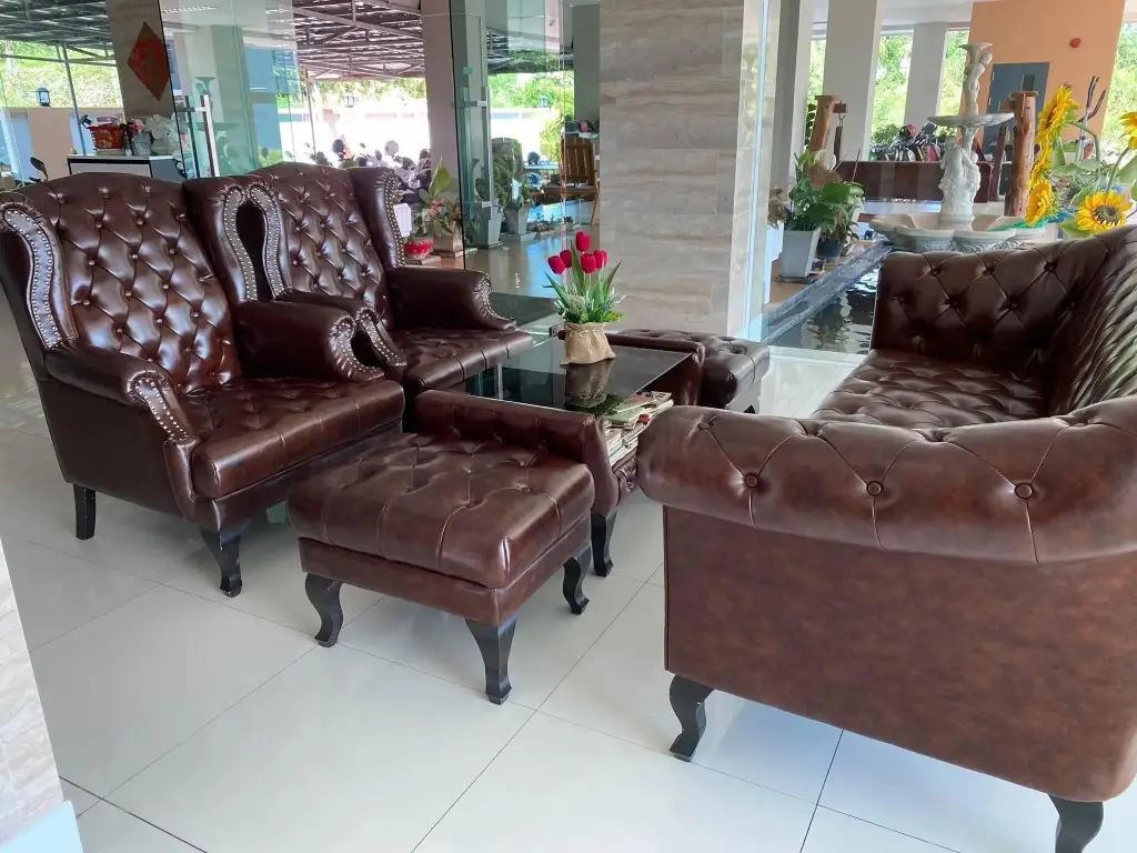 Хатъяй: Able Resident Hat Yai