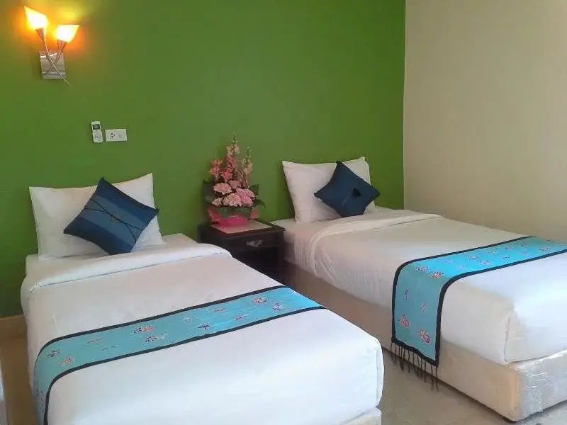Сатун: Pentip Resort