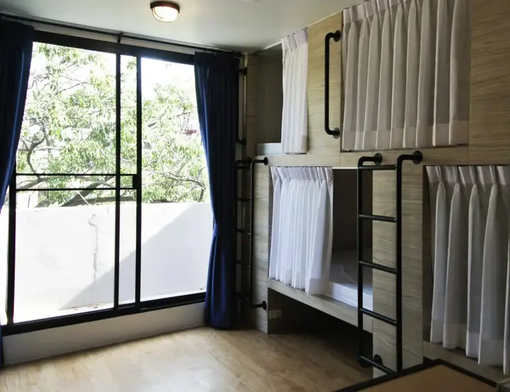 Бангкок: Luz Hostel