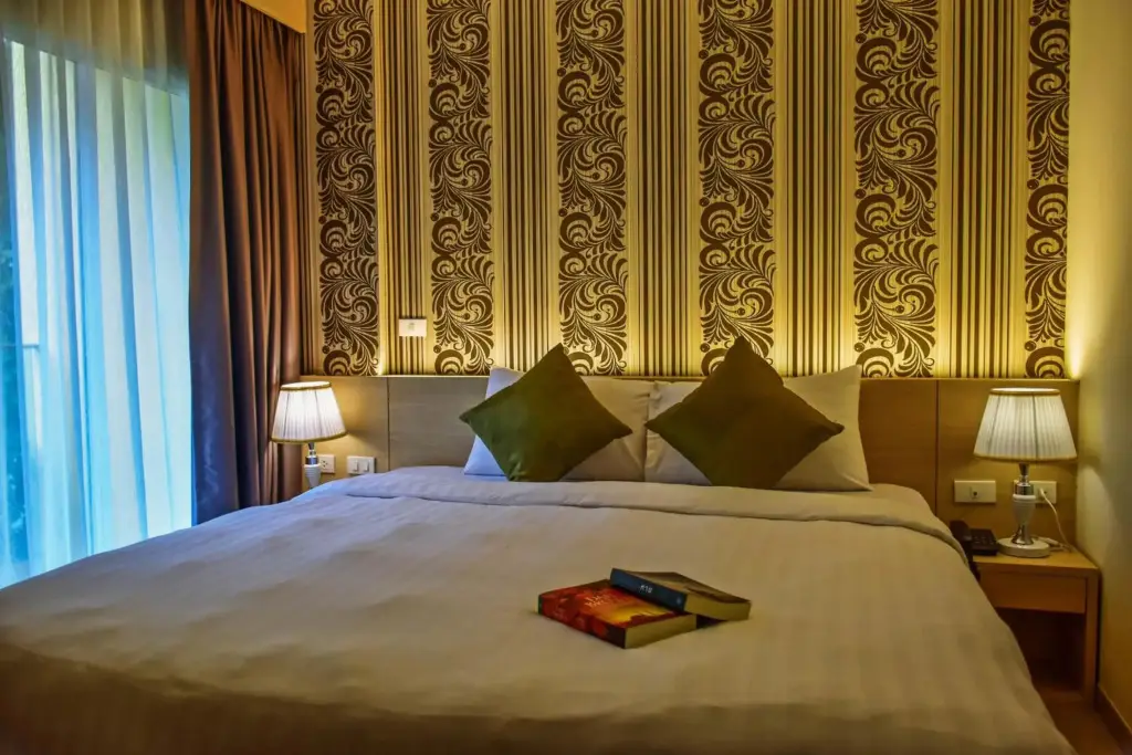 Ocean and Ole Patong Hotel — фото 1