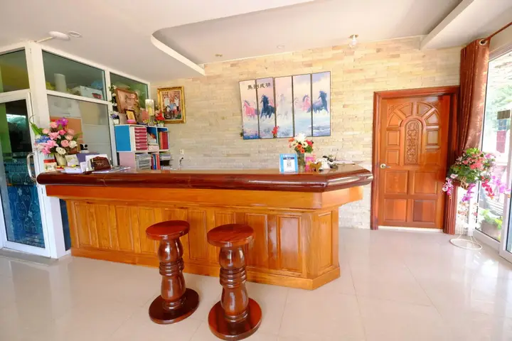 Нахон Фаном: Vickview Place
