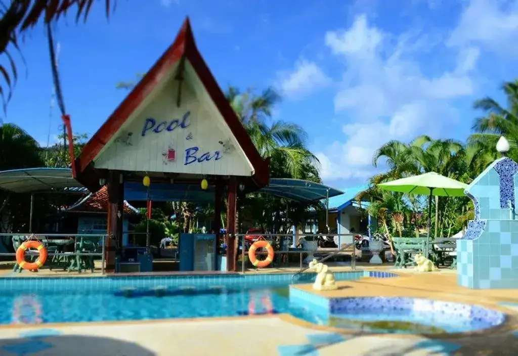 Пхукет: Nai Harn Green Valley Resort