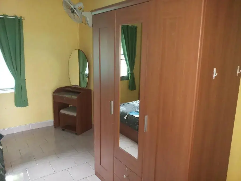 Пхукет: Nai Harn Green Valley Resort