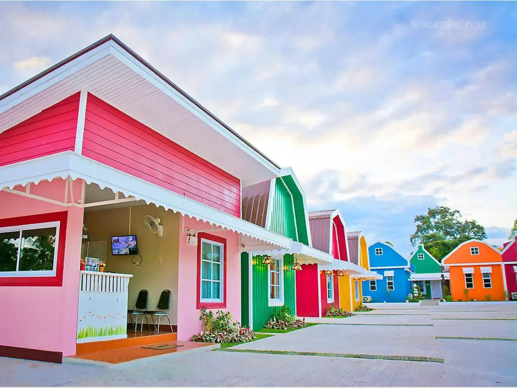 Color Ville Resort — фото 1