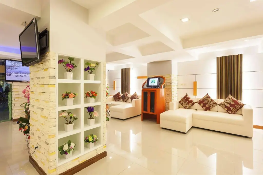 Пхукет: Patong Max Value Hotel