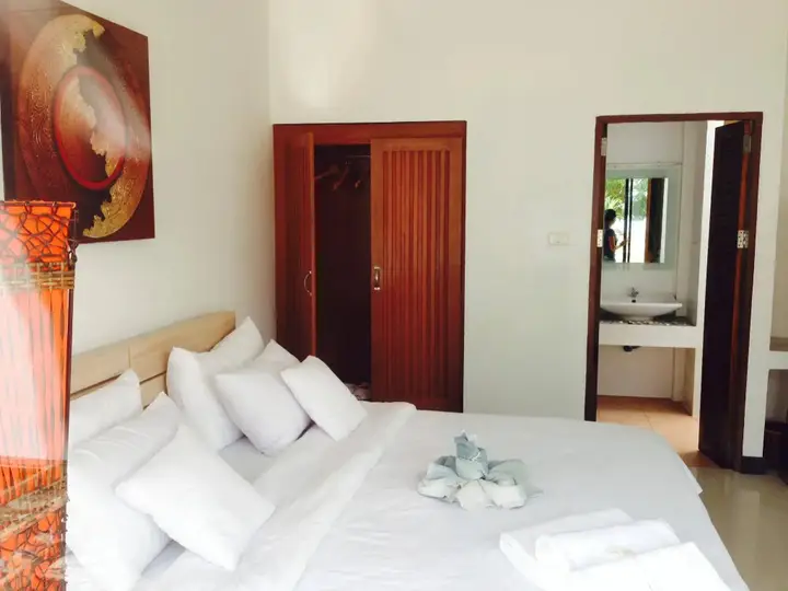 Старая часть Ланты: Reef Resort