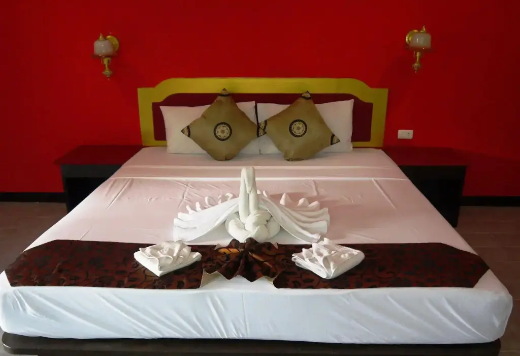 Пхукет: Surin Sweet Hotel
