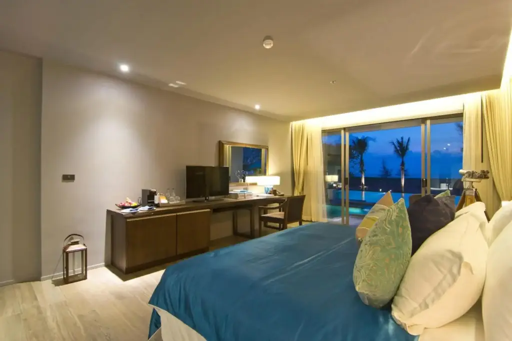 Такуа-Тунг: Le Coral Beach Resort and Cafe