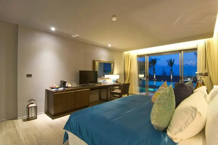Такуа-Тунг: Le Coral Beach Resort and Cafe