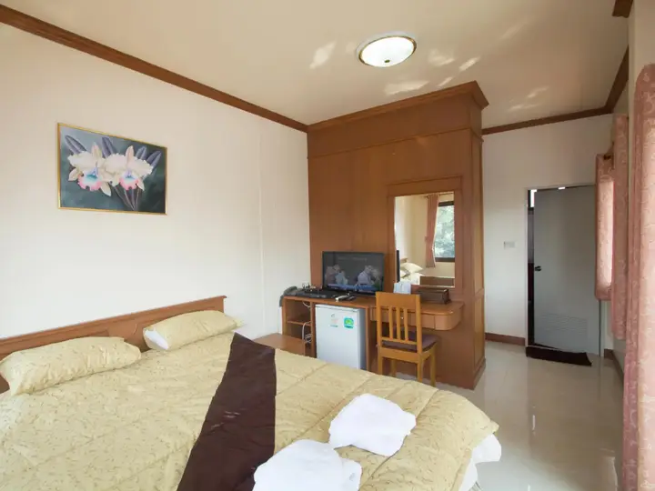 Ханг Донг: Donchai House