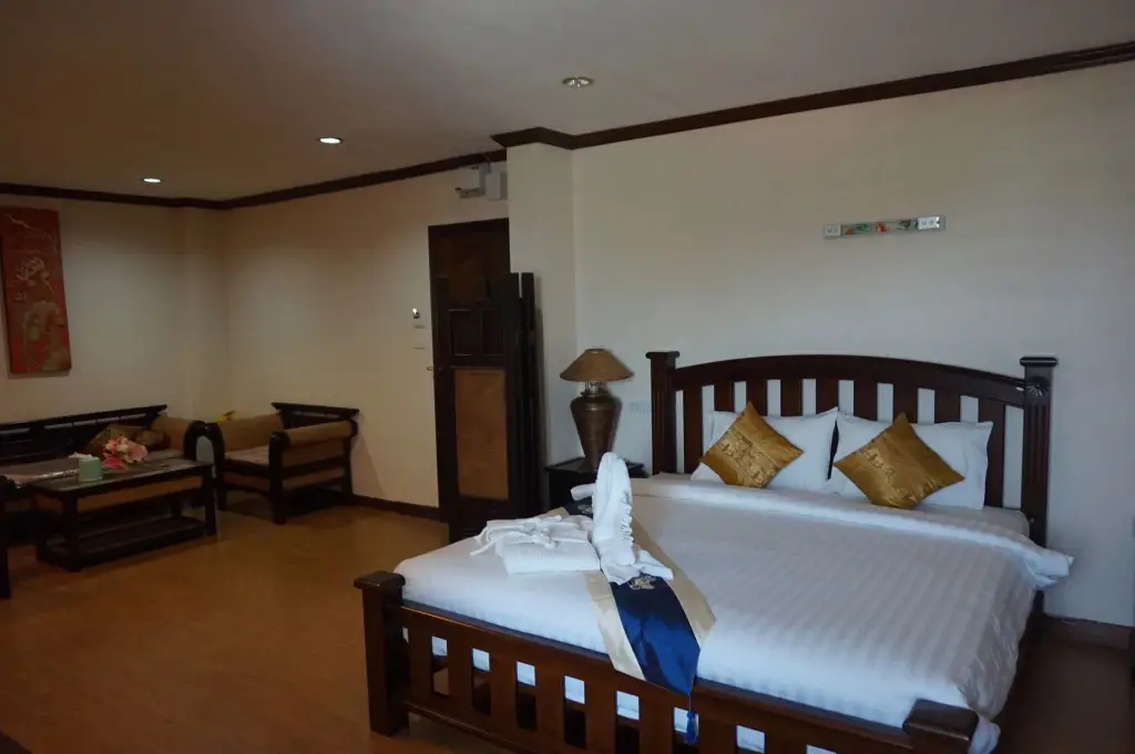 Лоэй: Baiboon Grand Hotel