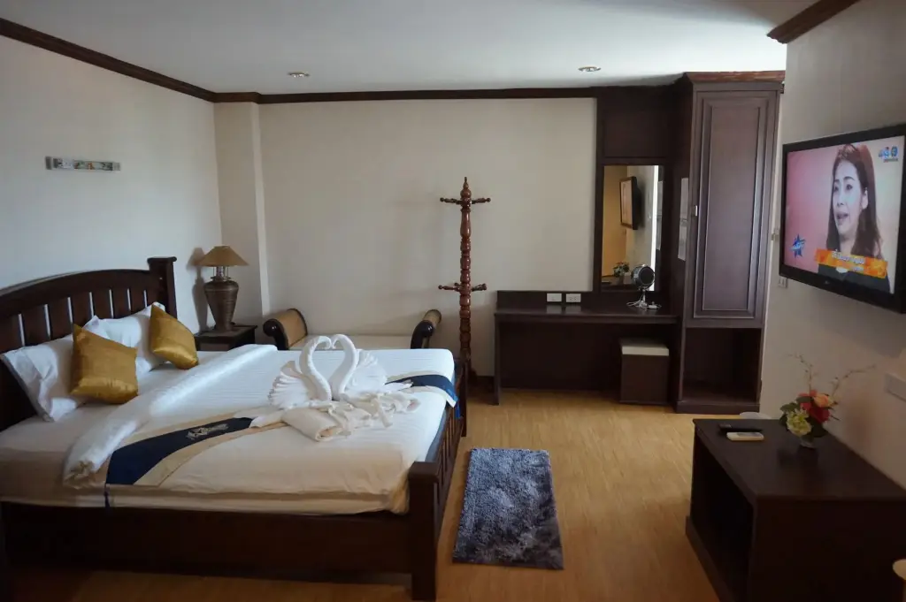 Лоэй: Baiboon Grand Hotel