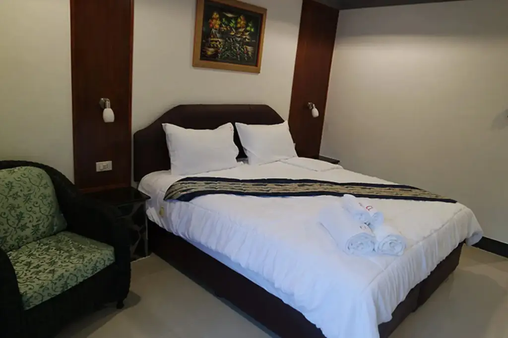 Чаам: Cha Am Lodge