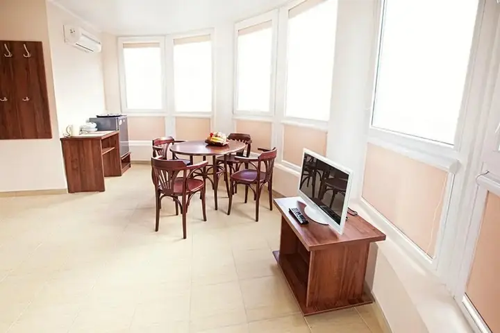 Агой: Kompliment Hotel