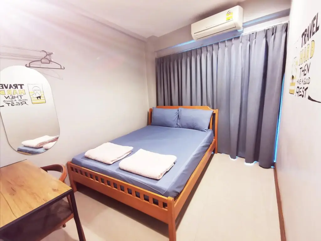 Бангкок: Restiny Hostel
