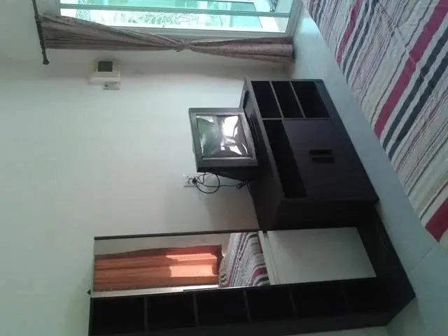 Краби: Banburee House