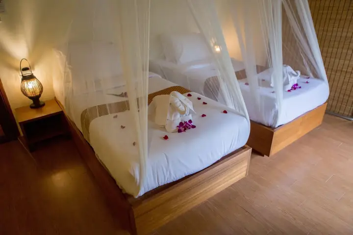 Фаном: Anurak Community Lodge