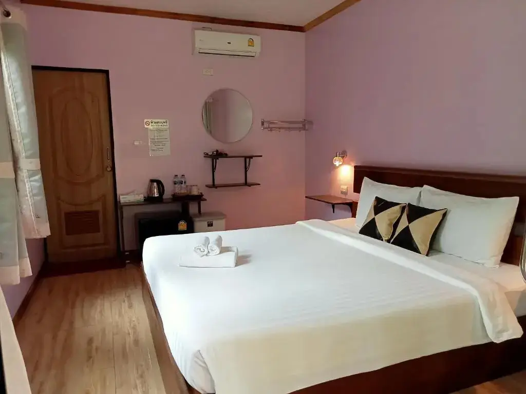 Фаном: Khao Sok Palm Garden Resort